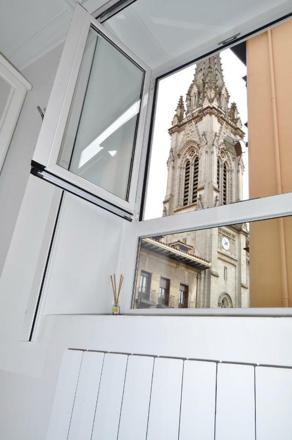 Mirador Catedral De Santiago Apartment Bilbao Exterior photo